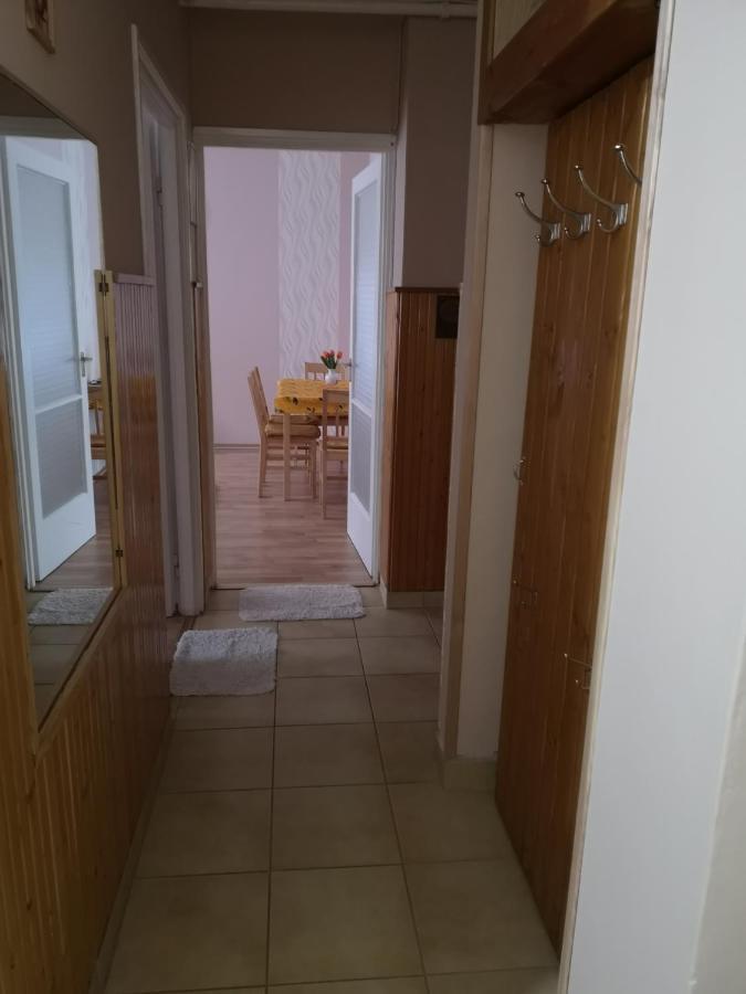 Natasa Apartman Орошхаза Экстерьер фото