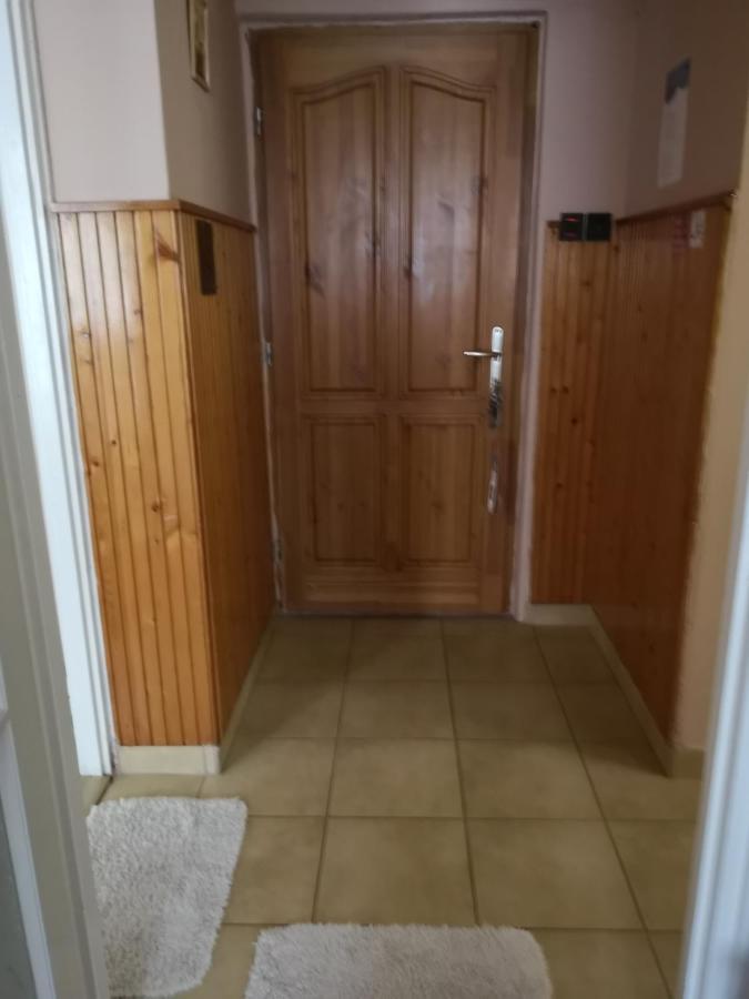 Natasa Apartman Орошхаза Экстерьер фото