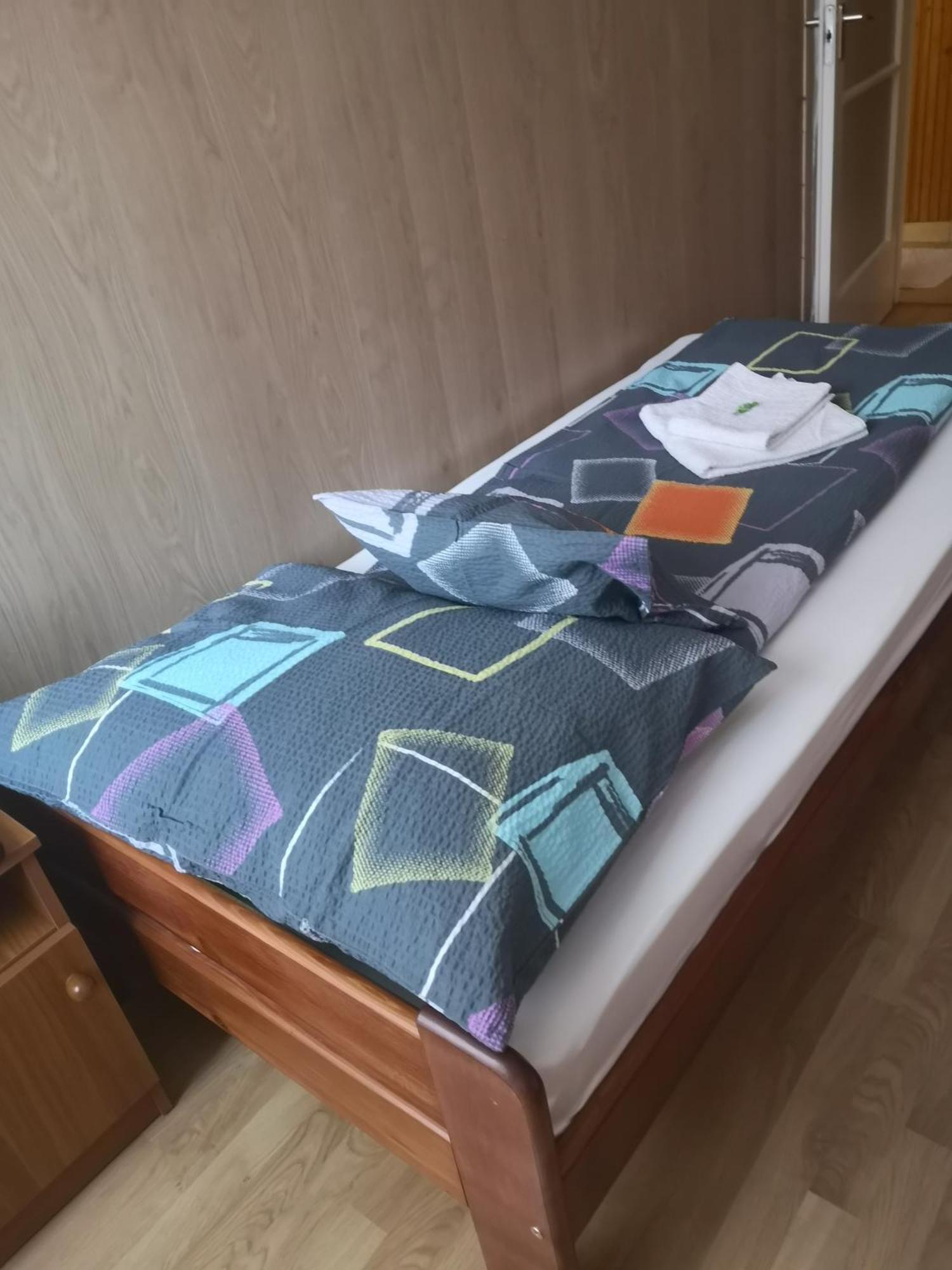 Natasa Apartman Орошхаза Экстерьер фото